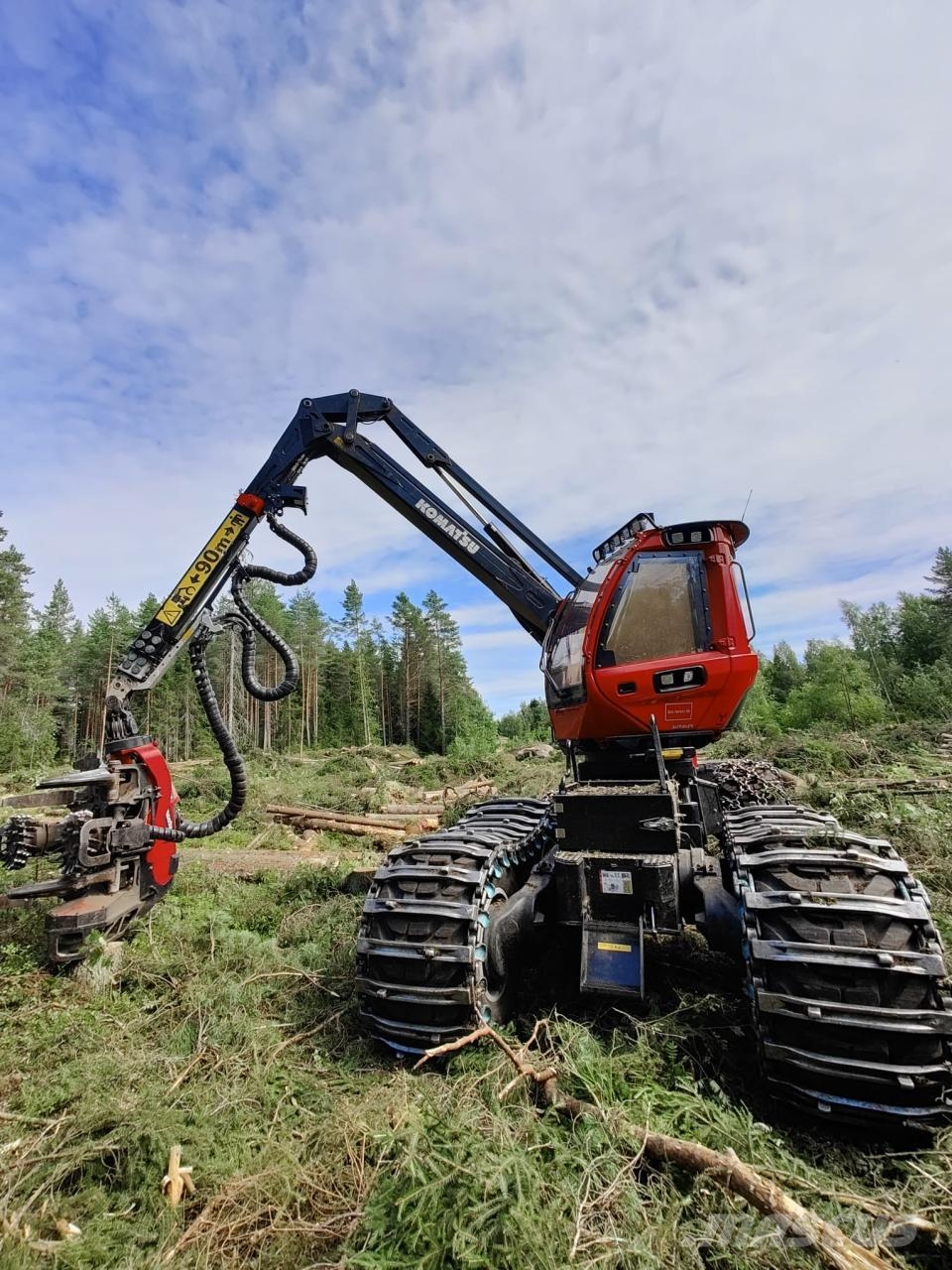 Komatsu 931 XC Yhdistelmäkoneet - korjurit