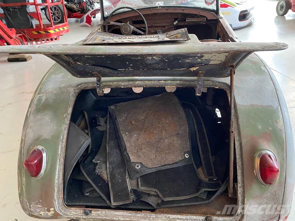 DORETTI SWALLOW 2 -LITRE Carros