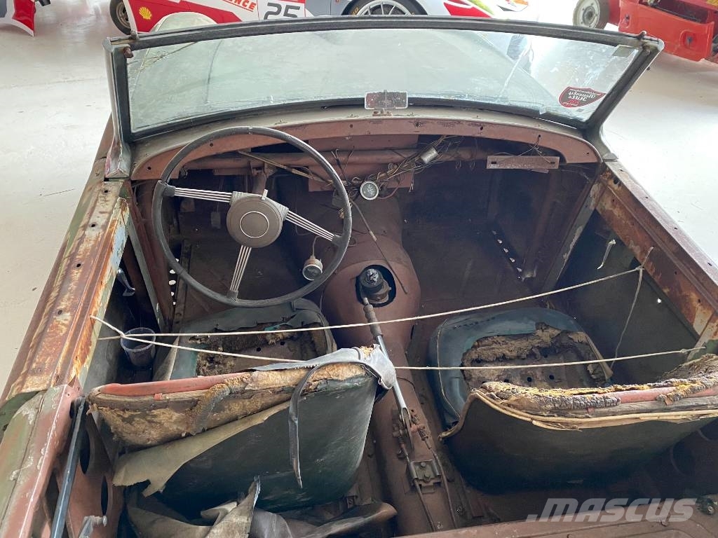 DORETTI SWALLOW 2 -LITRE Carros