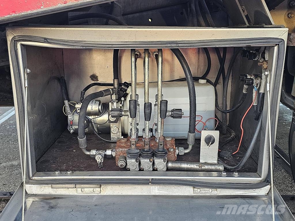 MAN 26.320 TGS HYDR. RAMPS MACHINE Autonkuljetusautot