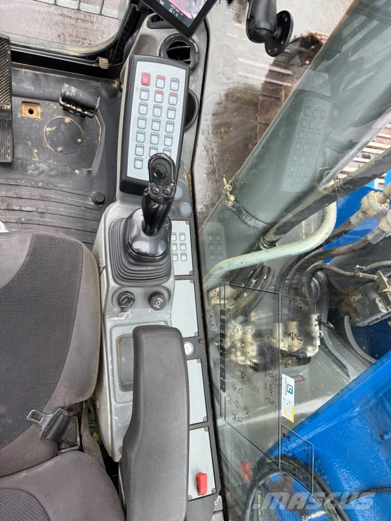 Liebherr R 936 LC //BJ. 2018/7390H/SW/ZSA/2 Löffel/TOP Rupsgraafmachines