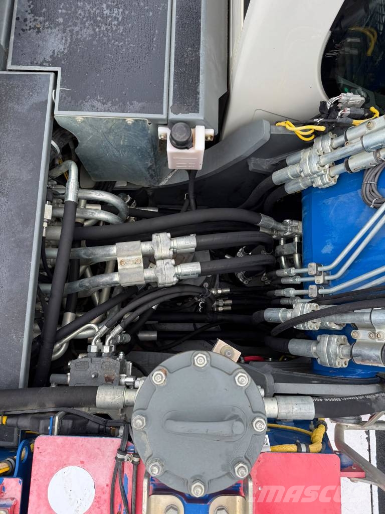 Liebherr R 936 LC //BJ. 2018/7390H/SW/ZSA/2 Löffel/TOP Rupsgraafmachines