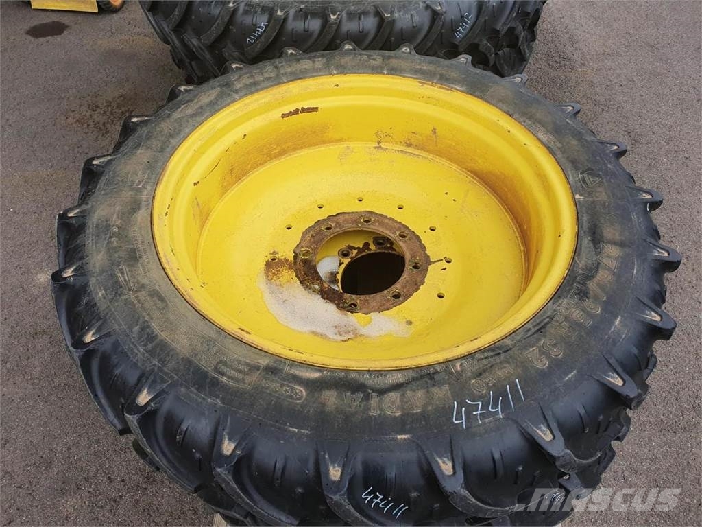 Kleber 270/95R32 x2 Riepas, riteņi un diski