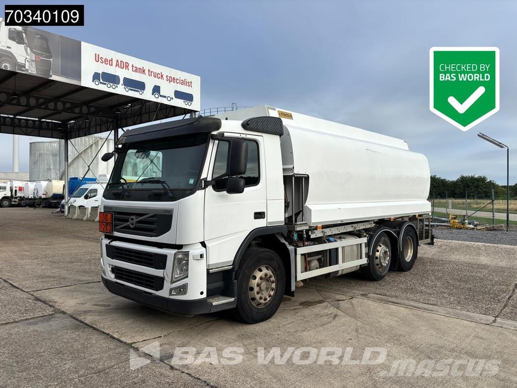 Volvo FM 330 6X2 運油車