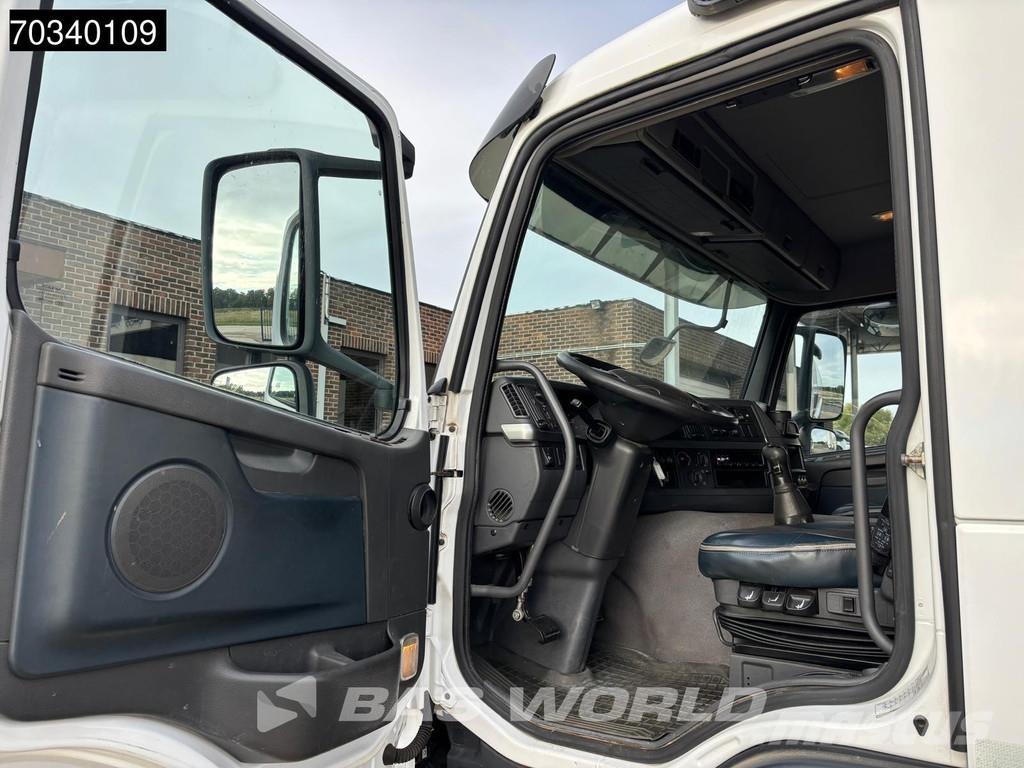 Volvo FM 330 6X2 運油車