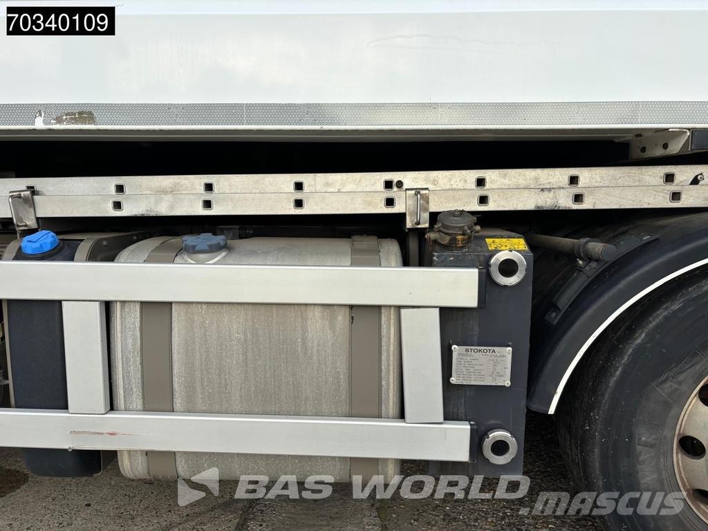 Volvo FM 330 6X2 運油車