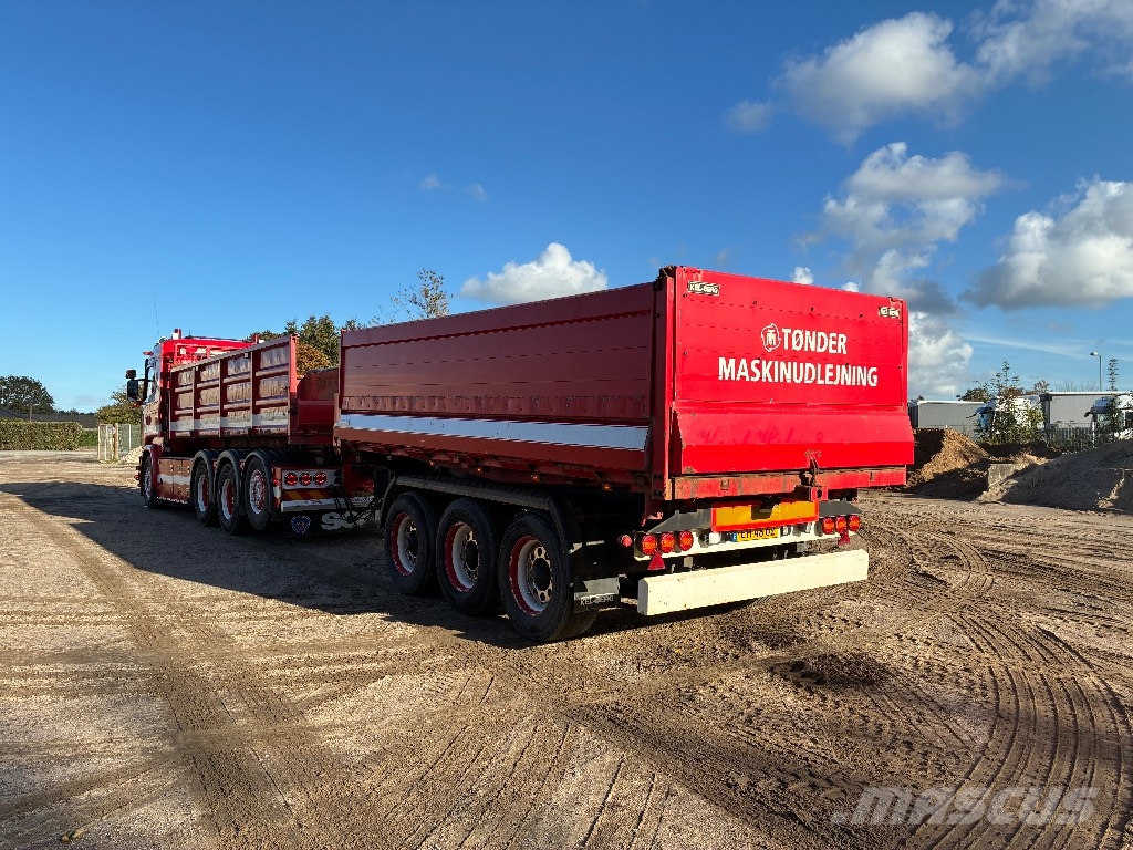 Scania R 580 8x4 Rol kiper kamioni sa kukom za podizanje tereta