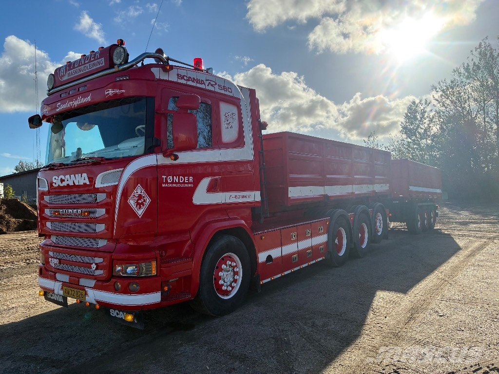 Scania R 580 8x4 Rol kiper kamioni sa kukom za podizanje tereta