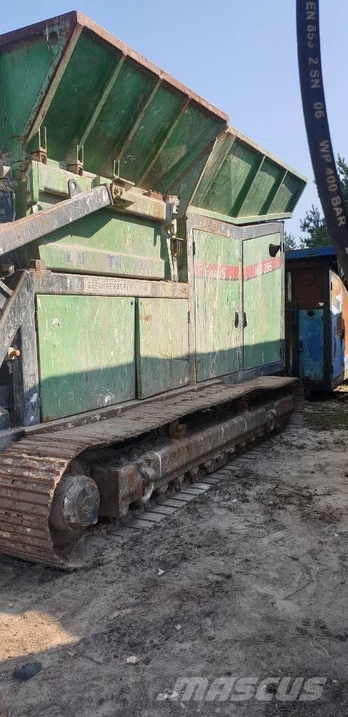 Forus HB390 shredder schredder młyn compactor Підсобні машини