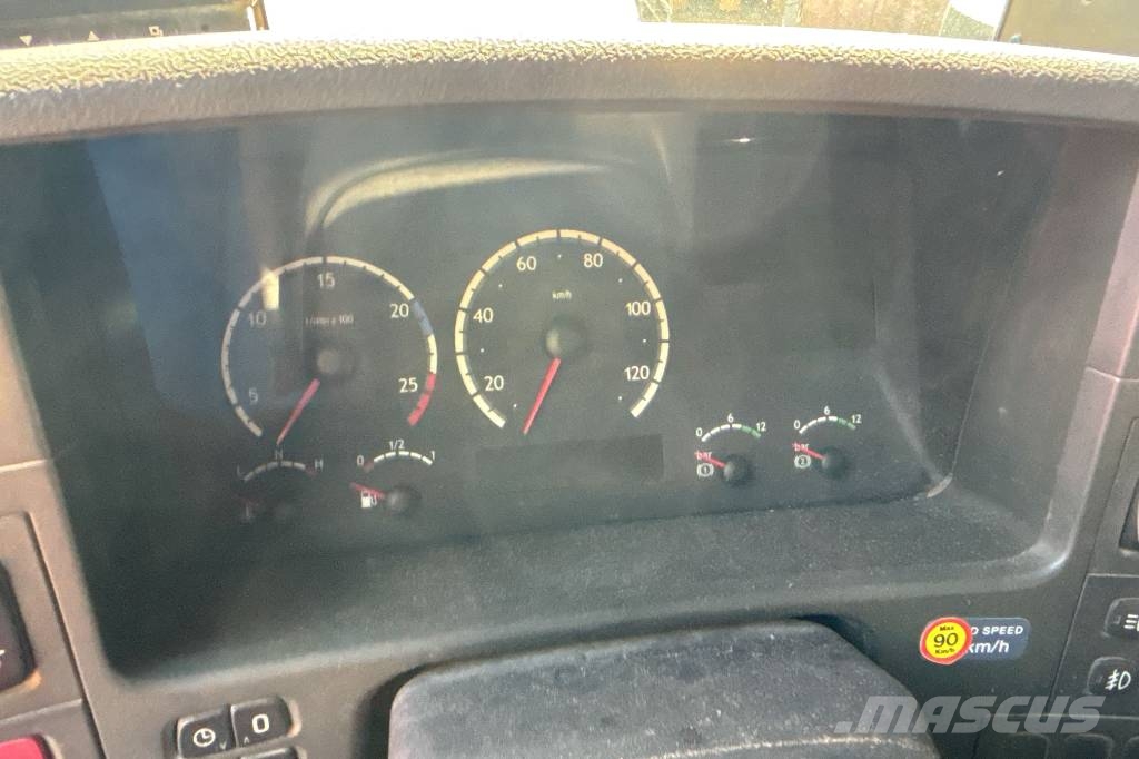 Scania P 380 LB 6x2 4 HNA Liftdumperbilar