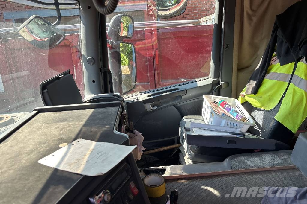 Scania P 380 LB 6x2 4 HNA Liftdumperbilar