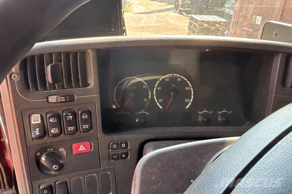 Scania P 380 LB 6x2 4 HNA Liftdumperbilar