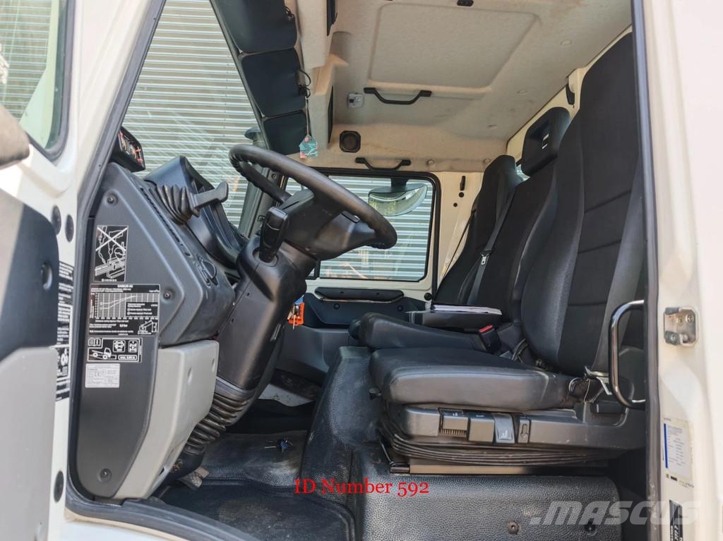 Unimog U4023 4x4 Isoli PT180 Winch! Auto košare