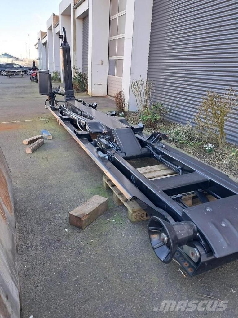 Hiab Optima 25 ton New and unused Hiab hooklift 25 tons Hakowce