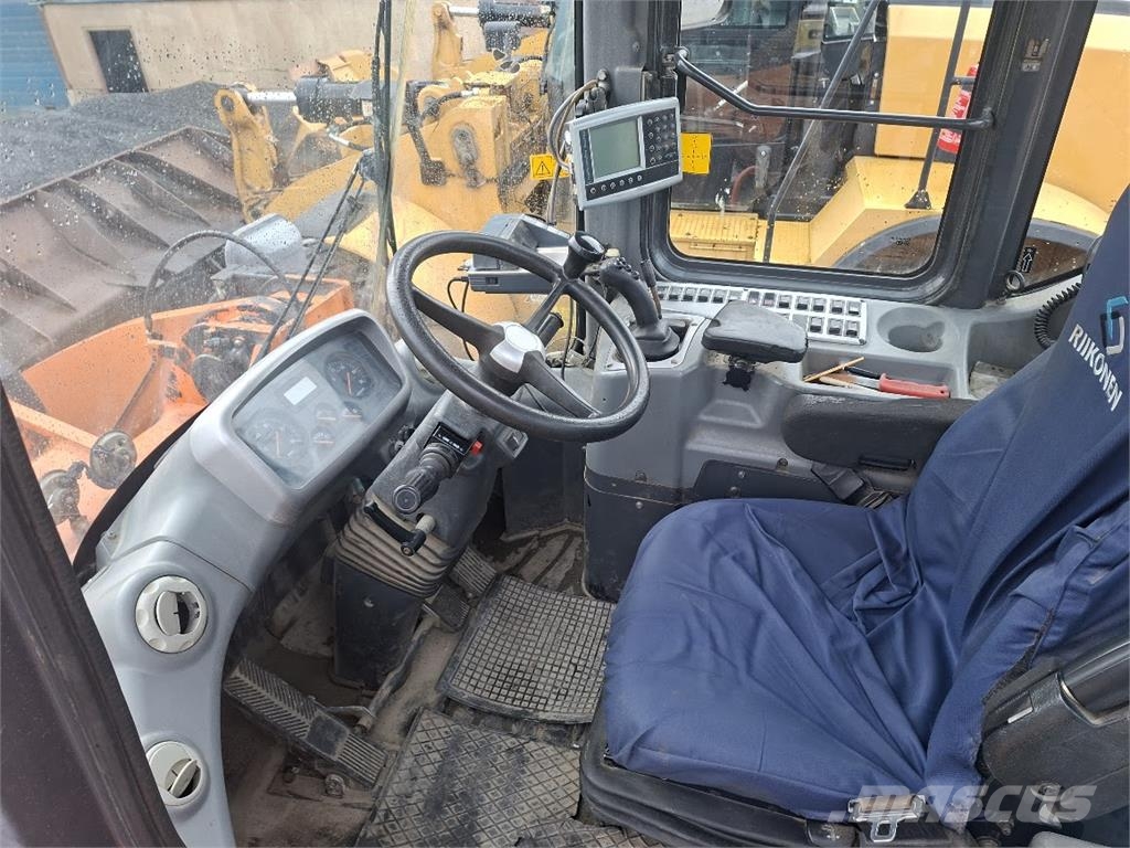 Doosan DL400 Iekrāvēji uz riteņiem
