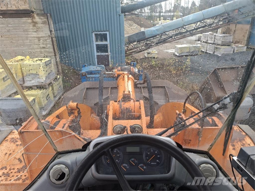 Doosan DL400 Iekrāvēji uz riteņiem