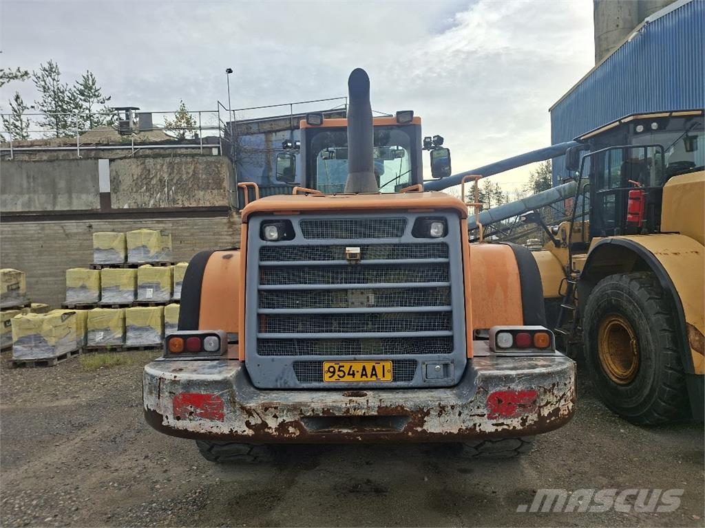 Doosan DL400 Iekrāvēji uz riteņiem