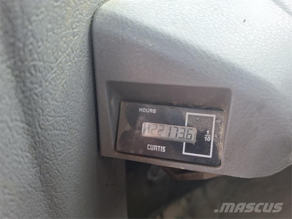 Doosan DL400 Iekrāvēji uz riteņiem