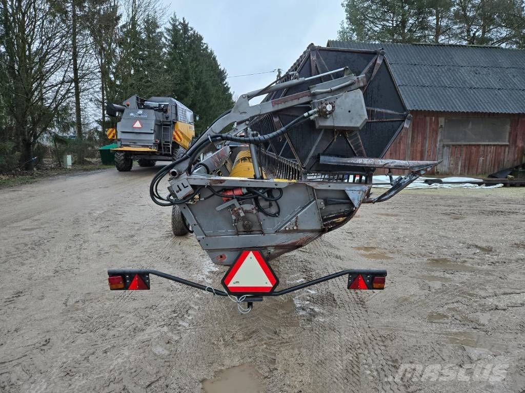 Sampo-Rosenlew 3085 Mietitrebbiatrici