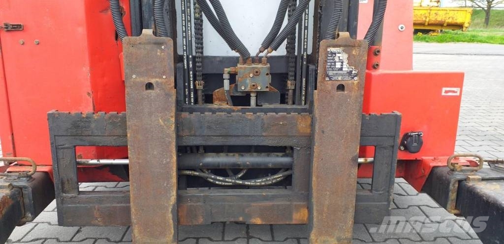  Wózek widłowy podwieszany PALFINGER F3-153 شاحنات الديزل