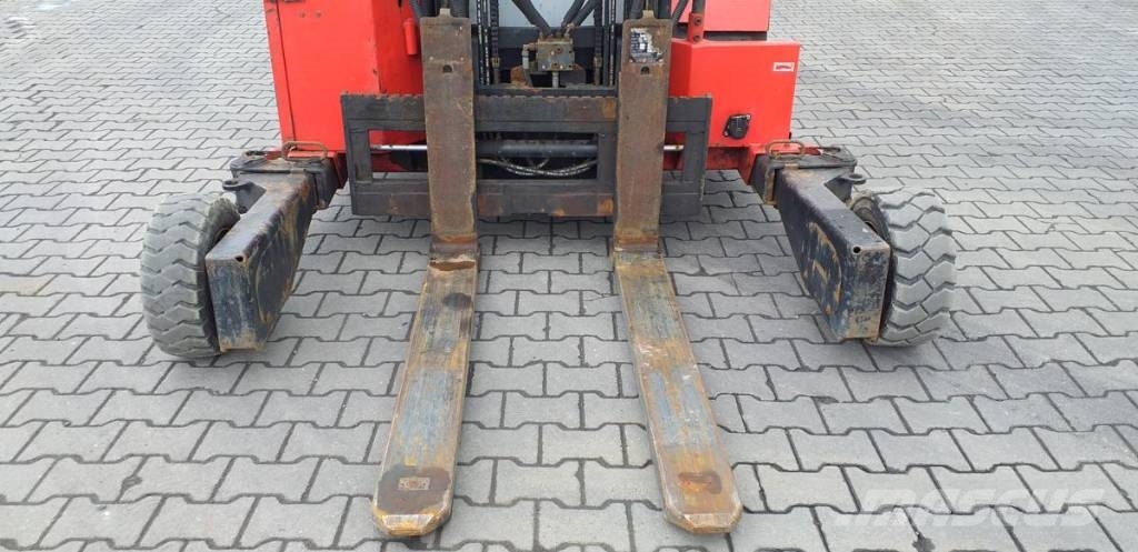  Wózek widłowy podwieszany PALFINGER F3-153 شاحنات الديزل