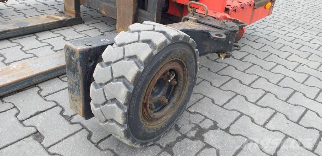  Wózek widłowy podwieszany PALFINGER F3-153 شاحنات الديزل