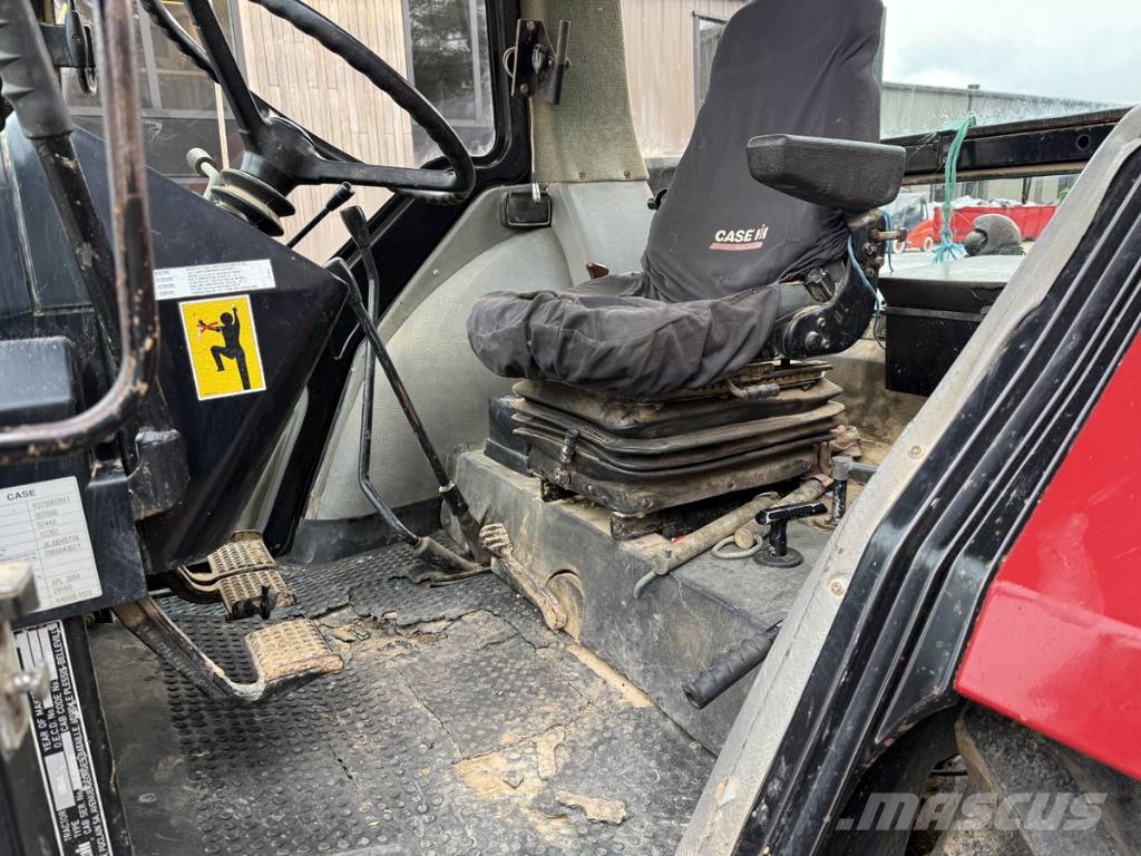Case IH 1455 AXL Трактори
