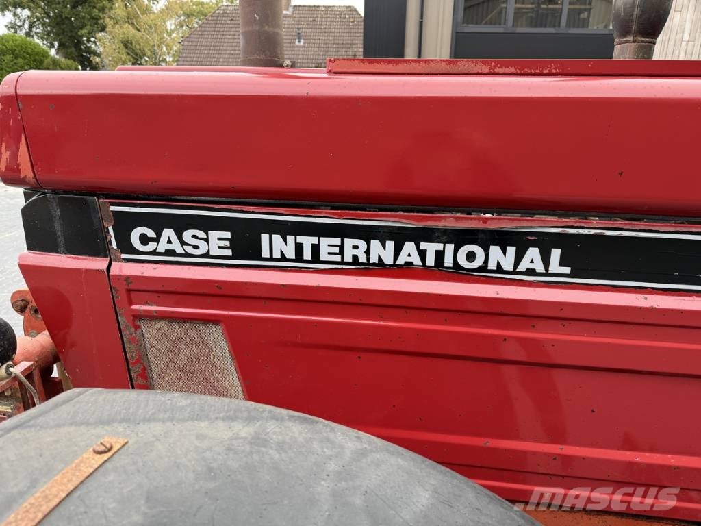 Case IH 1455 AXL Трактори