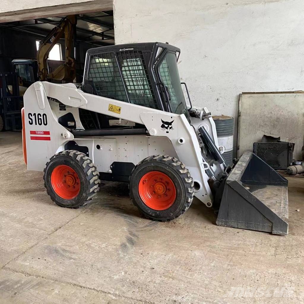 Bobcat S 160 Skid steer mini nakladalci