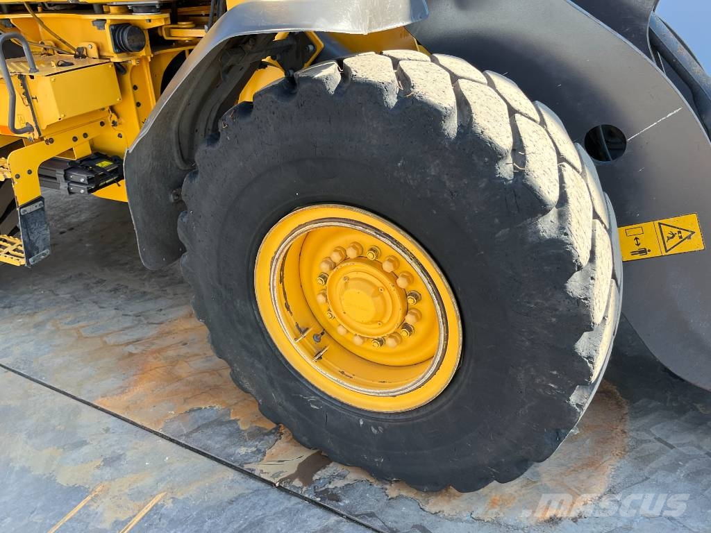 Volvo L70G - Quick Coupler / 3th Function لوادر بعجل