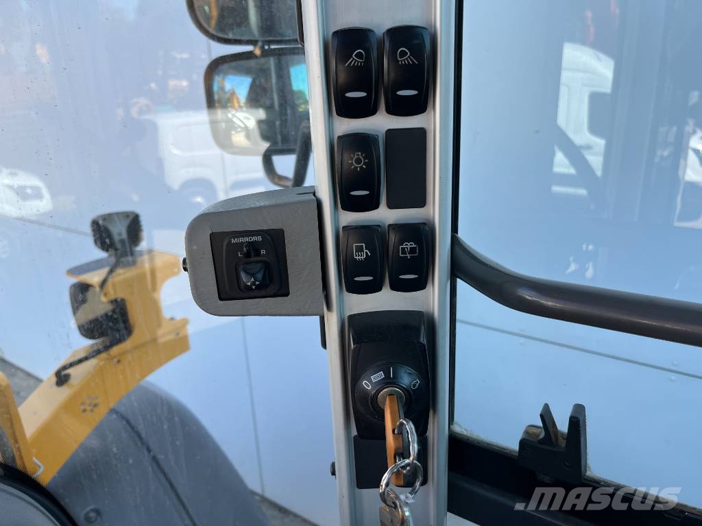 Volvo L70G - Quick Coupler / 3th Function لوادر بعجل