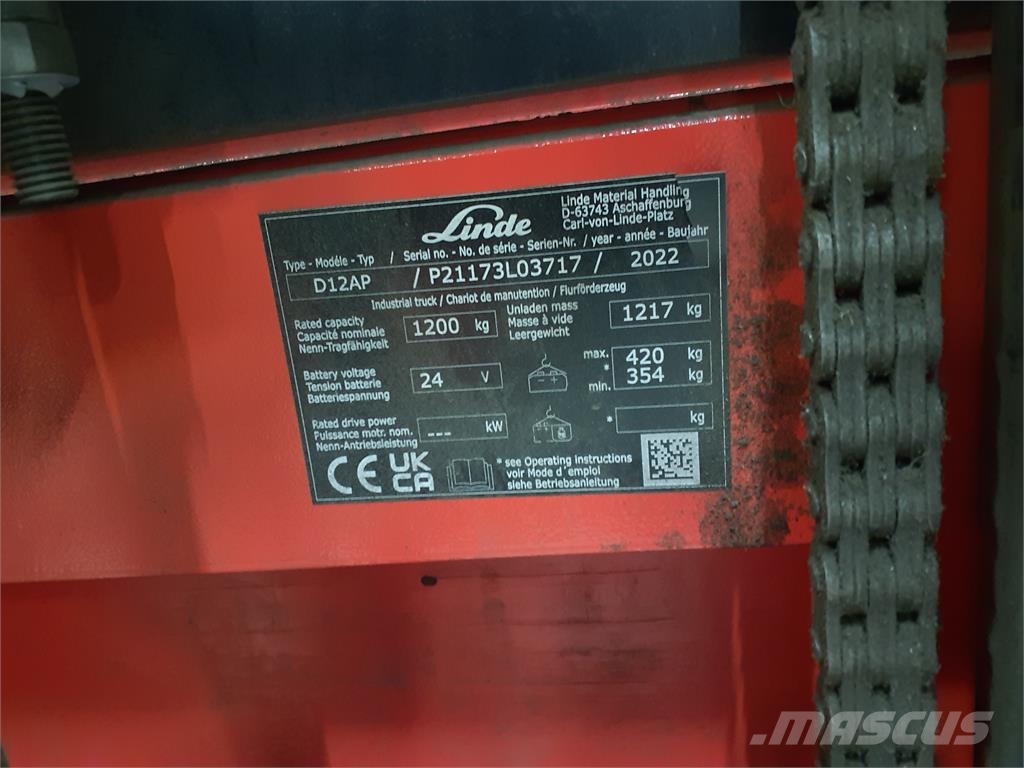 Linde D12AP Stand-in stackers
