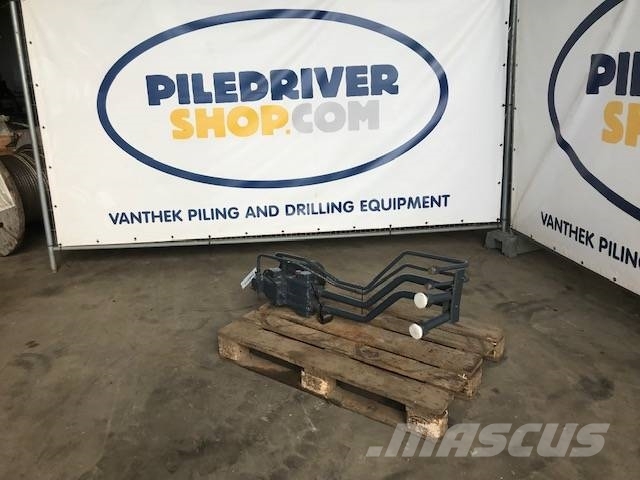 Kobelco 7065 hydraulic motor undercarriage Запчасти для кранов