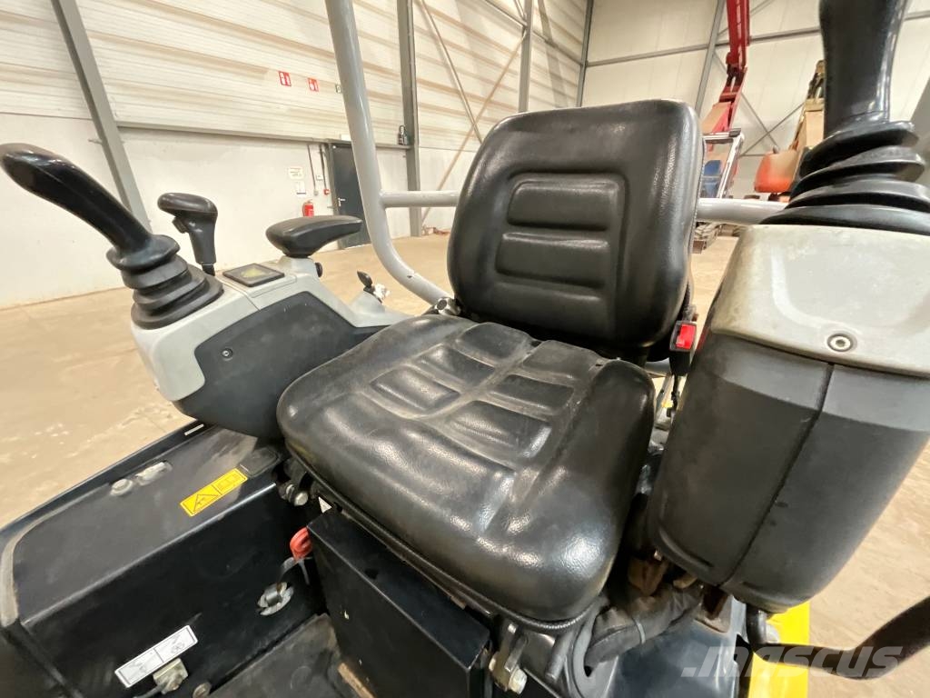 Neuson EZ 17 حفارات صغيرة أقل من 7 طن (حفارات صغيرة)