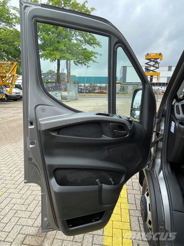 Iveco Daily 40C 21 Otros