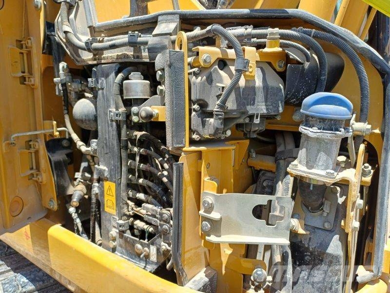 Komatsu PC 138 US-11 Excavadoras sobre orugas