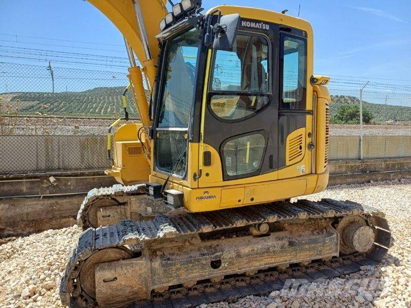 Komatsu PC 138 US-11 Excavadoras sobre orugas