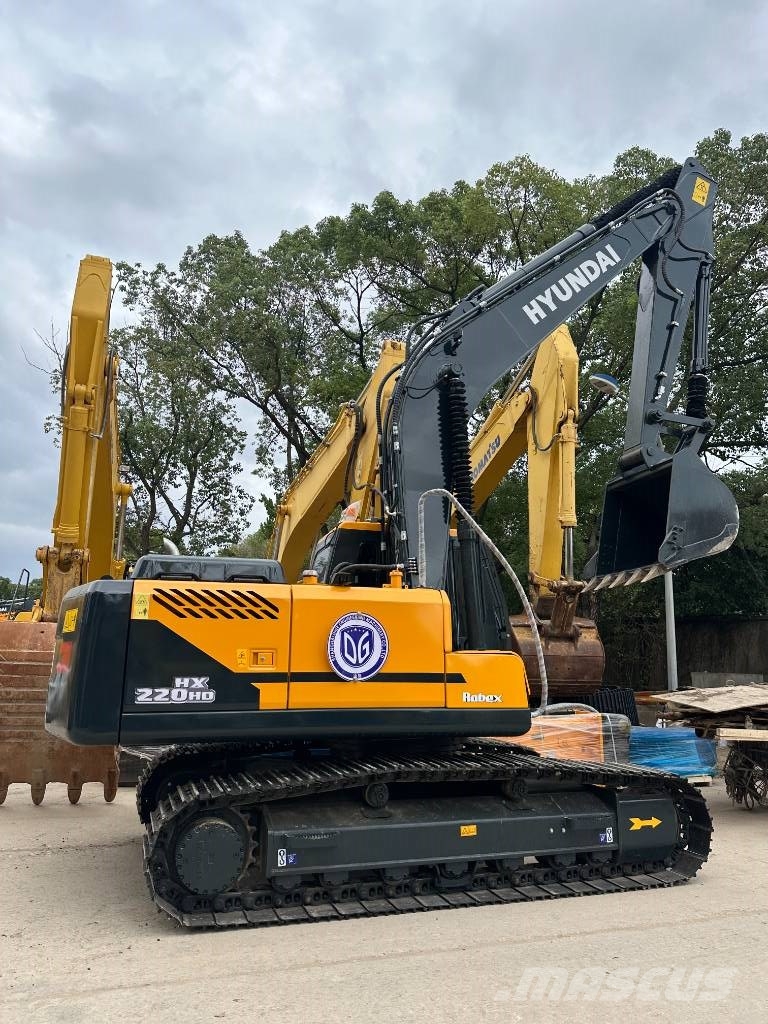 Hyundai HX 220 Bageri guseničari