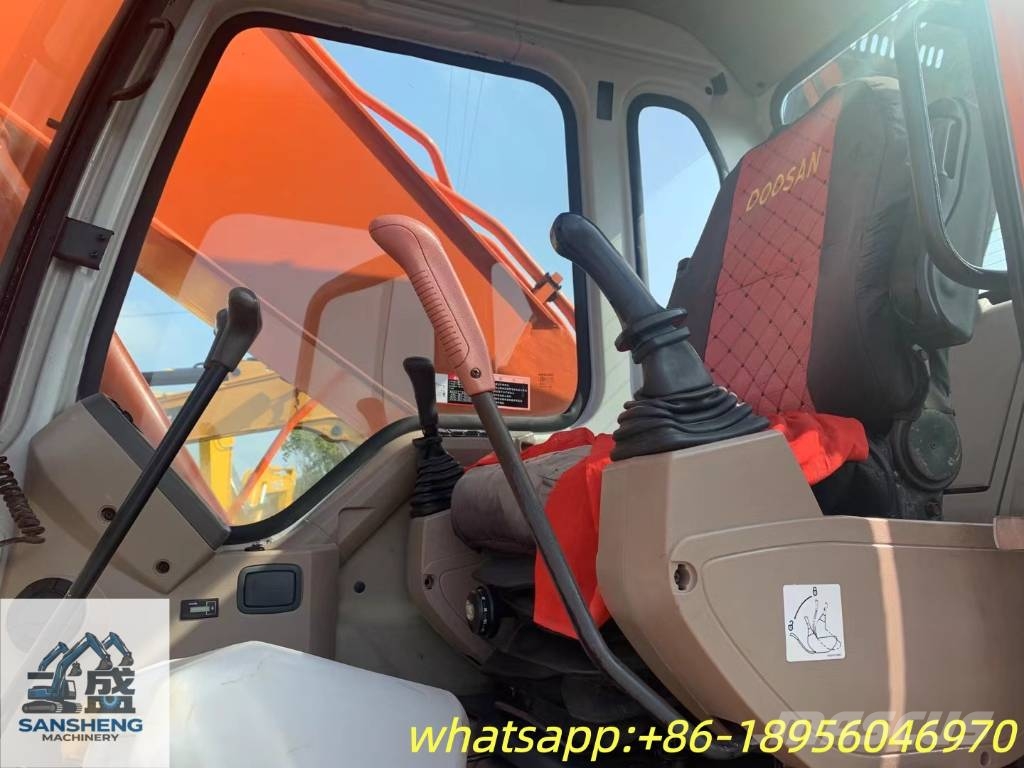 Doosan DH22OLC-7 Гусеничные экскаваторы