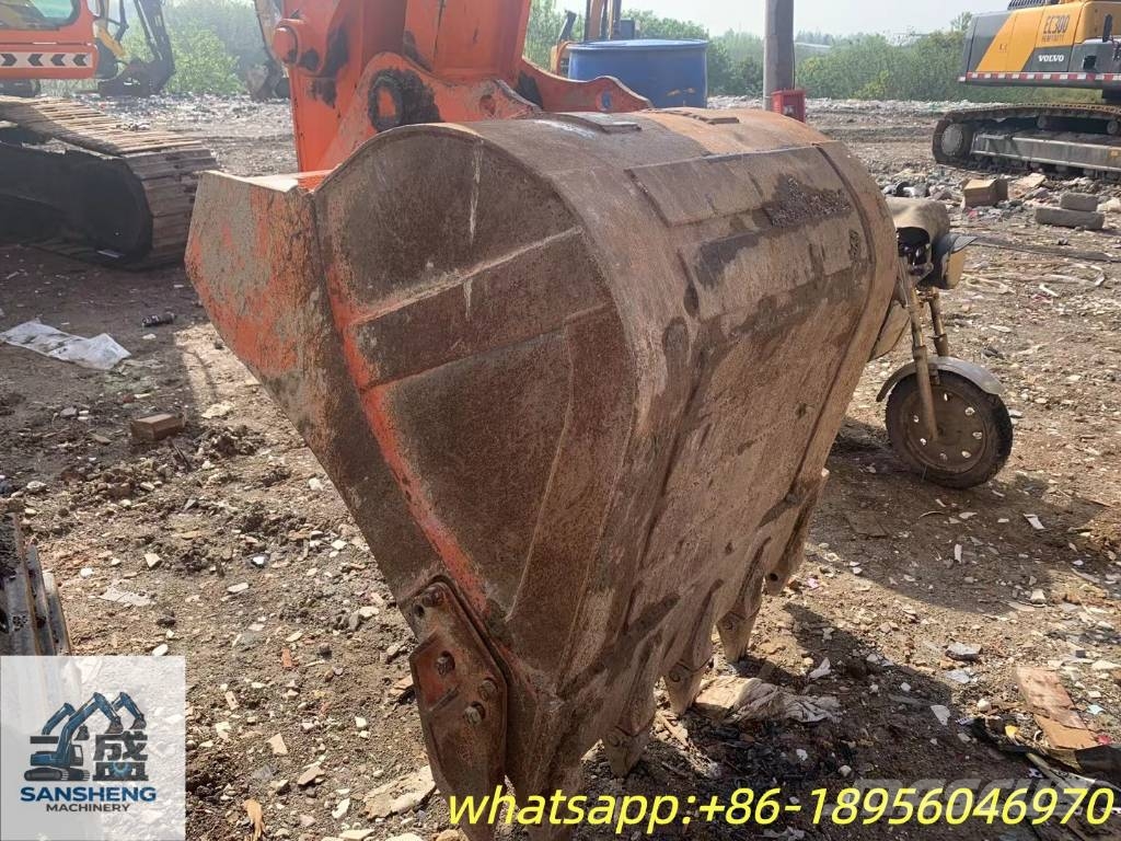 Doosan DH22OLC-7 Гусеничные экскаваторы