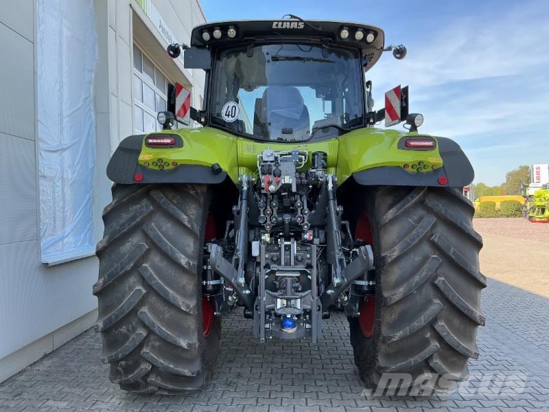 CLAAS AXION 870 CMATIC FOCUS Traktoren