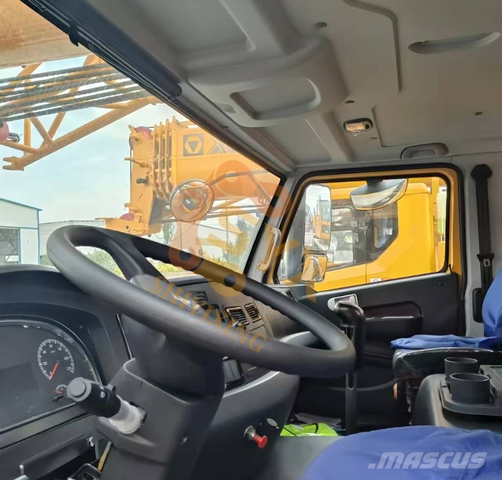 XCMG XCT 25 LS All terrain cranes