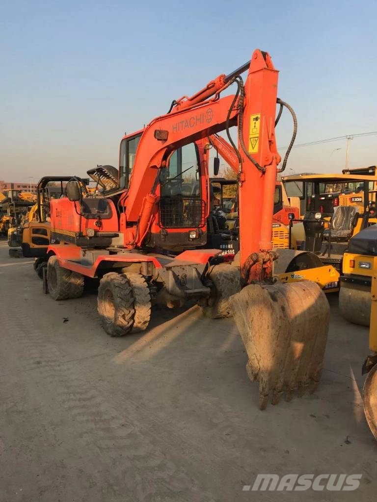 Hitachi ZX 80 Midi bagri 7t – 12t