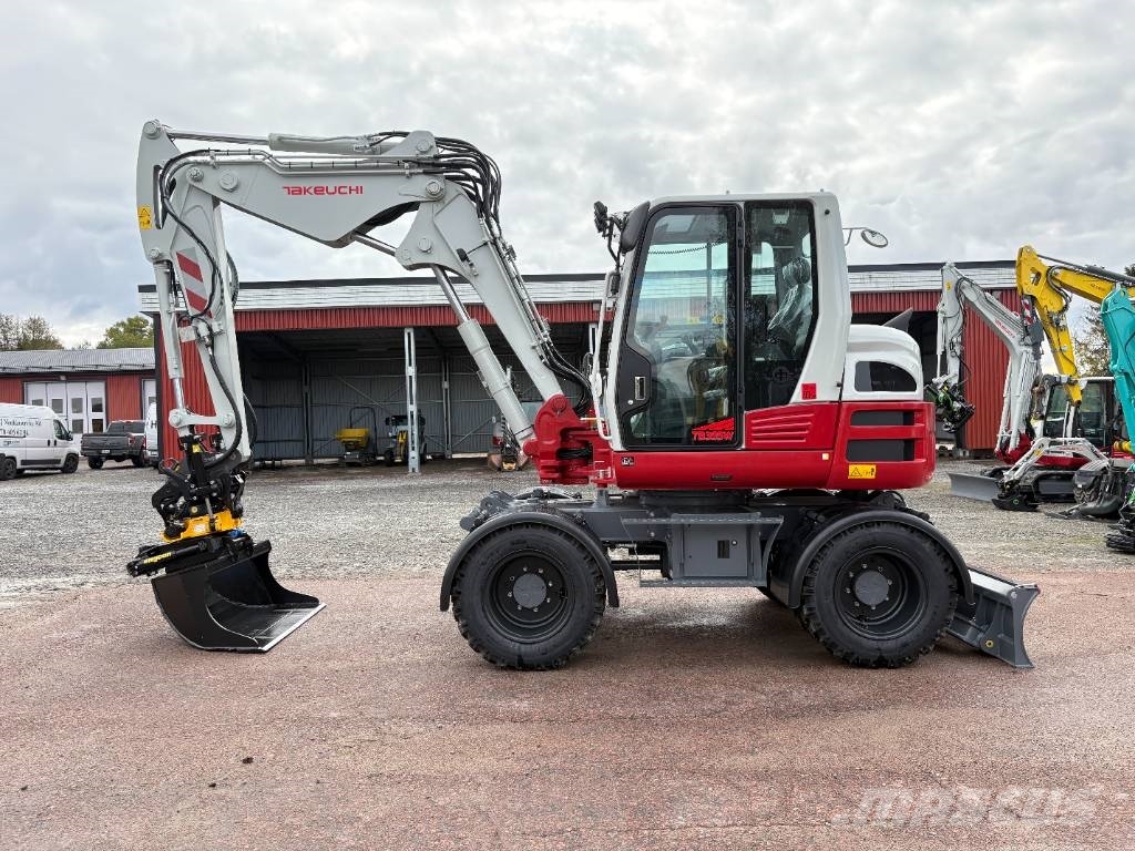 Takeuchi TB395W - Uthyres Excavadoras de ruedas