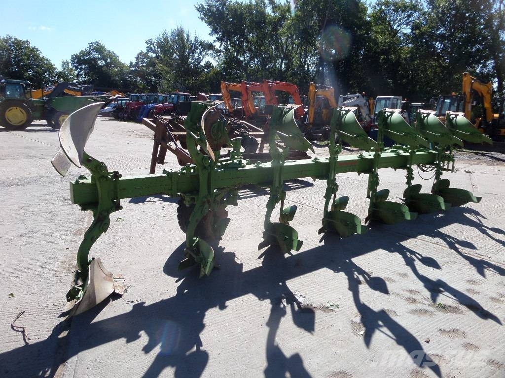 Dowdeswell 7 furrow reversible plough Vendeploger