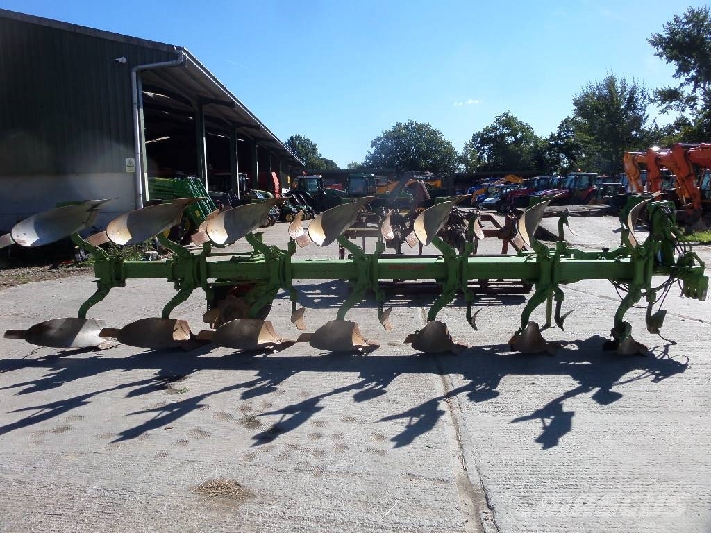 Dowdeswell 7 furrow reversible plough Vendeploger