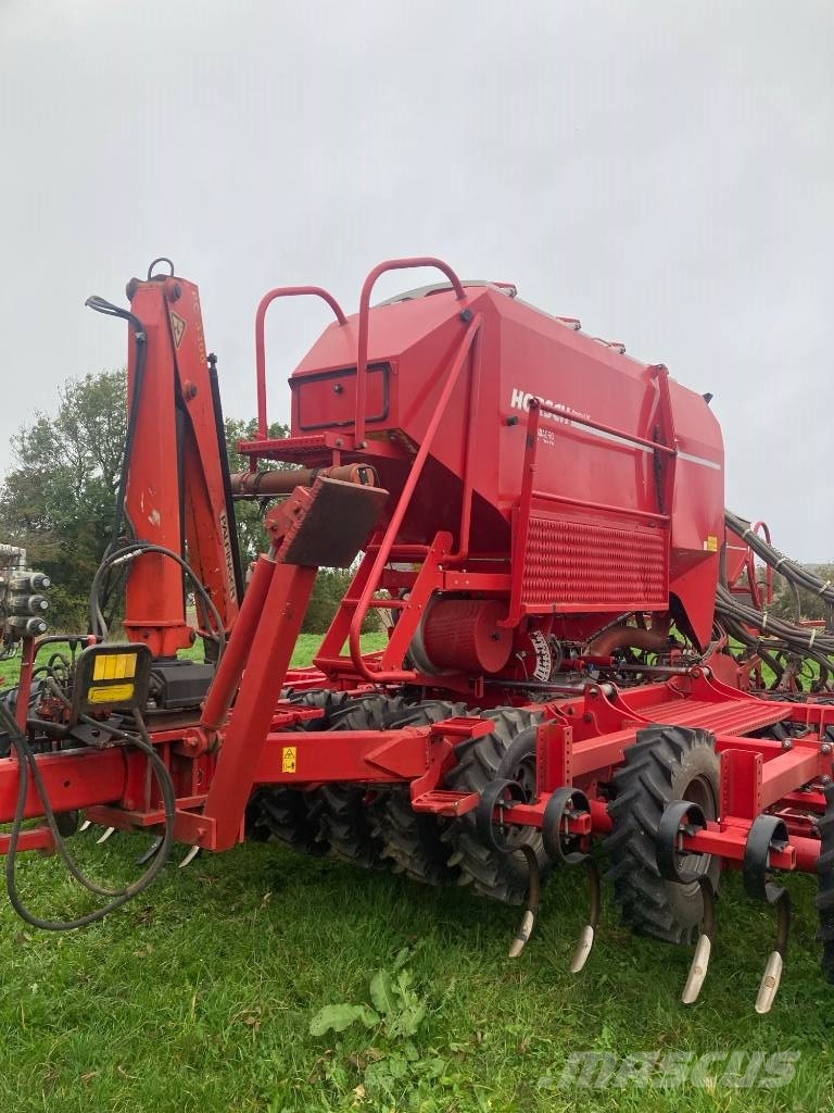 Horsch PRONTO 6DC G+F مثاقيب مدمجة