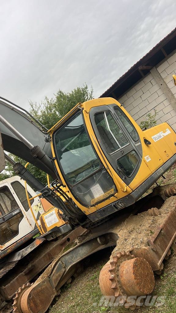 Volvo EC 210 LC Sijos ir savivarčiai