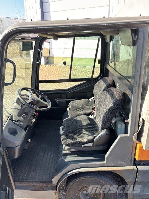 Still R08-20 Camion plateau