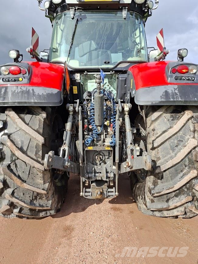 Massey Ferguson 8740S Dyna-VT Stage5 Traktoren